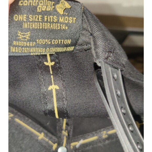 The Legend Of Zelda, Breath Of The Wild Cap Hat Adult Snapback Black Gold W/ Pin - Picture 7 of 9